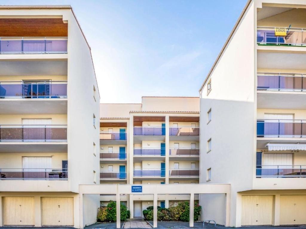 Royan - Appartement Vue Mer - A Seulement 300M Plage Et Commerces Exterior foto